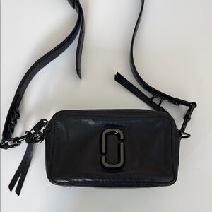 UPDATED: Marc Jacobs Snapshot Bag- Black Leather Crossbody